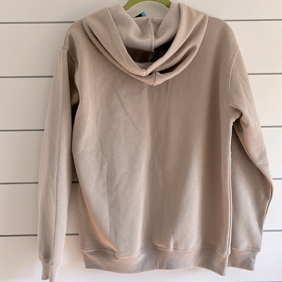 Disney Winnie the Pooh Hoodie NEW - Picture 2 of 3